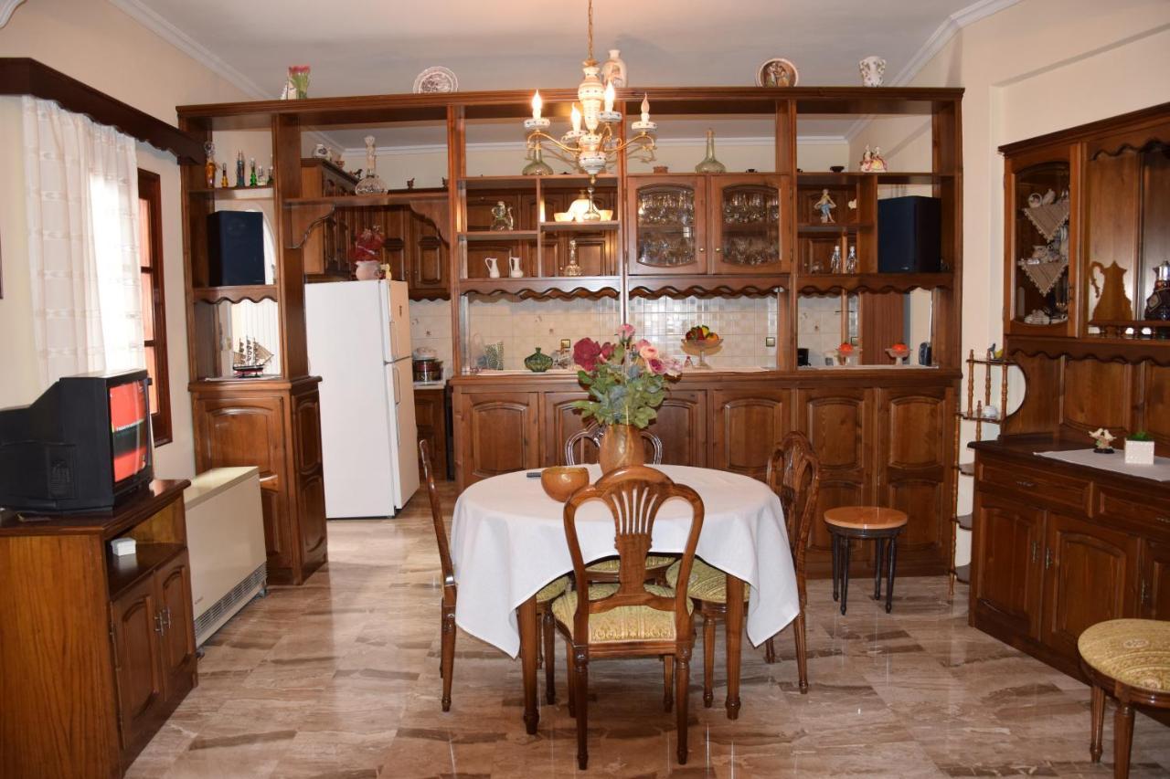 Naoussa Center Cycladic House Apartment Parikia  Bagian luar foto