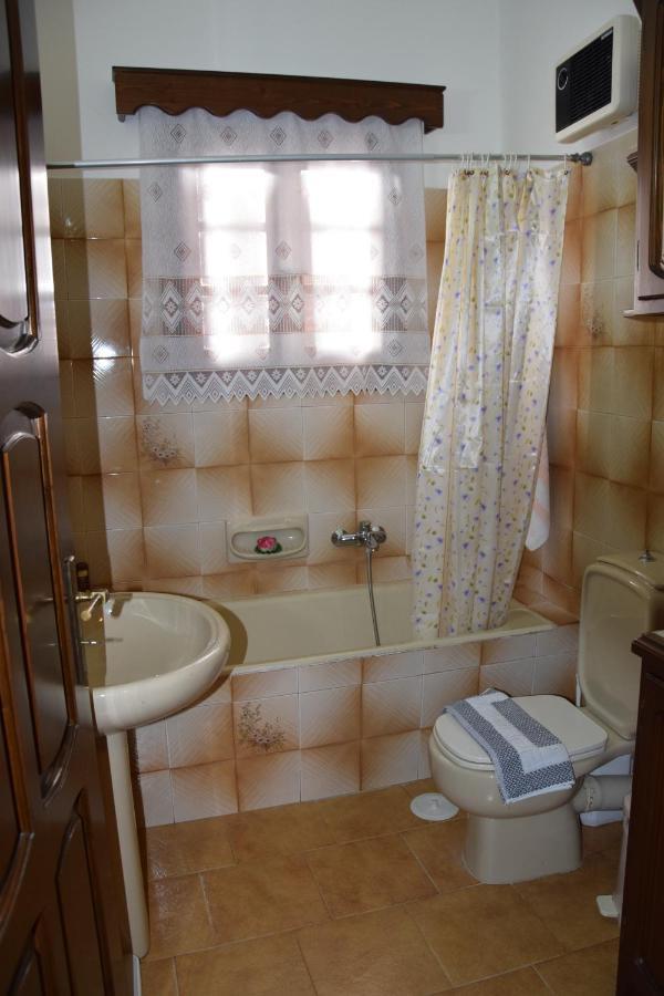 Naoussa Center Cycladic House Apartment Parikia  Bagian luar foto